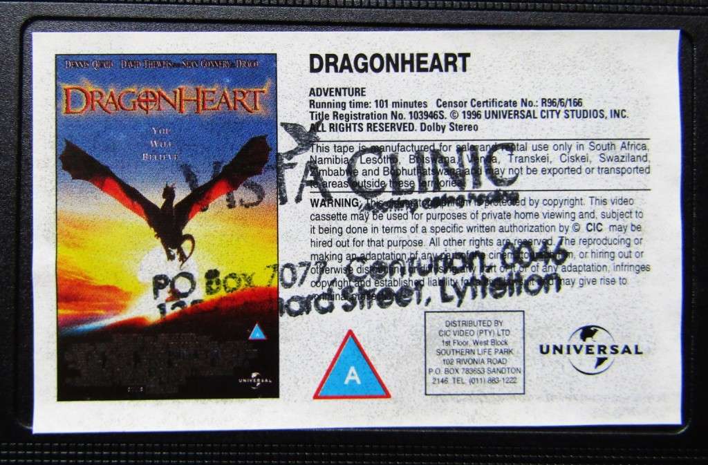Dragonheart - Dennis Quaid - Movie VHS Tape (1996)