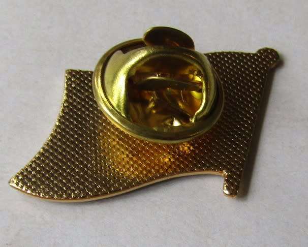 Old Zambia Flag Lapel Pin Badge