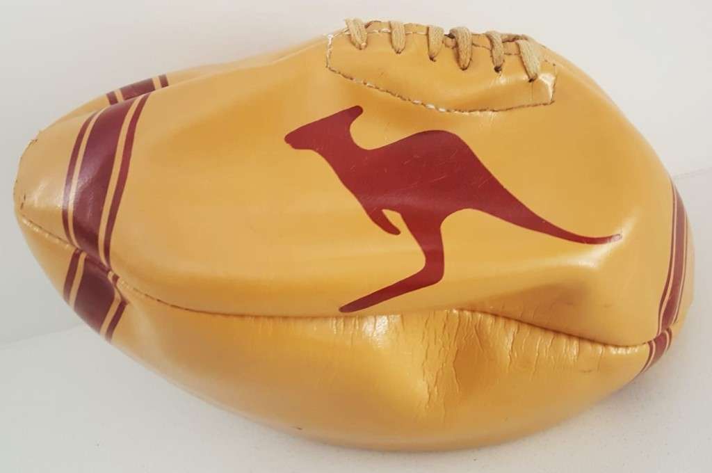 Old Wallaby Full Size Rugby Ball