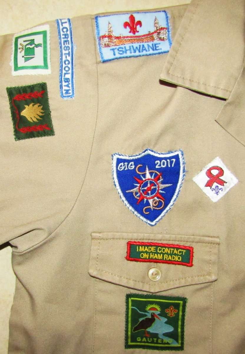 SA Boy Scouts Shirt with 13 Patch Badges