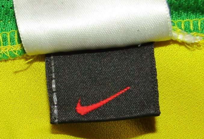 Old Nike Brazil Football Jersey - XL Size