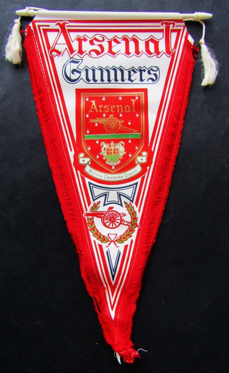 1982 Arsenal Football Club Pennant Flag