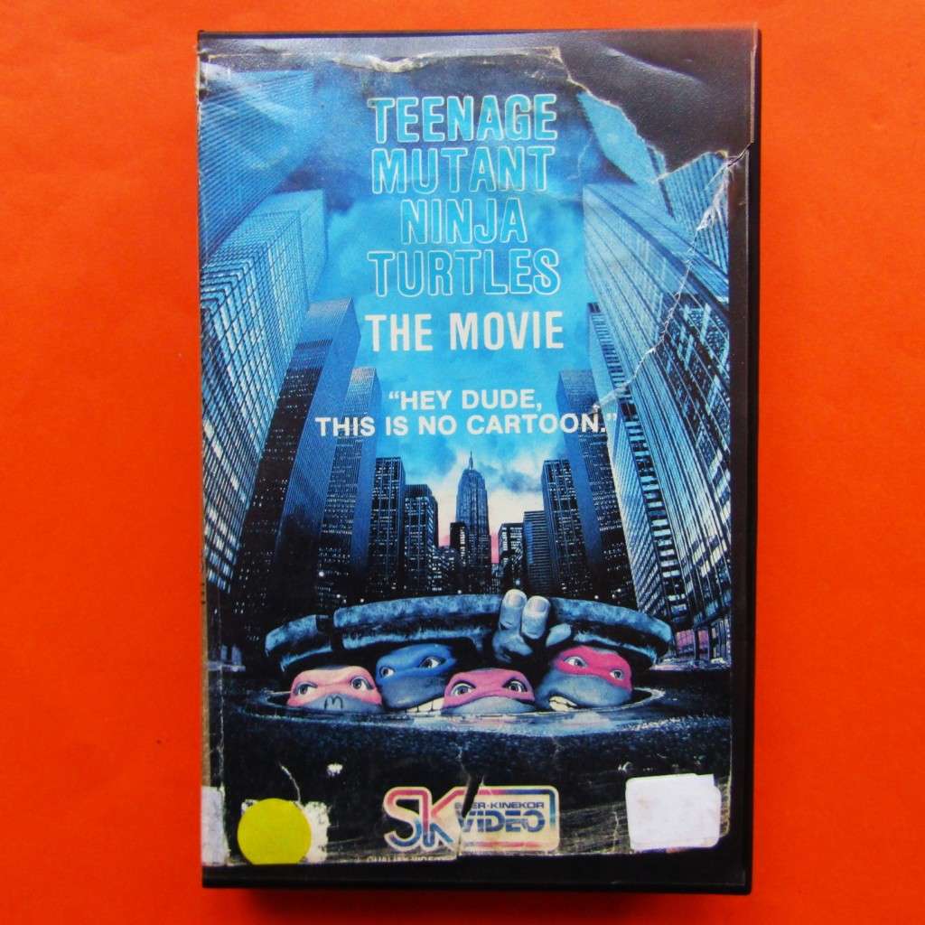 Teenage Mutant Ninja Turtles - The Movie - VHS Tape (1990)