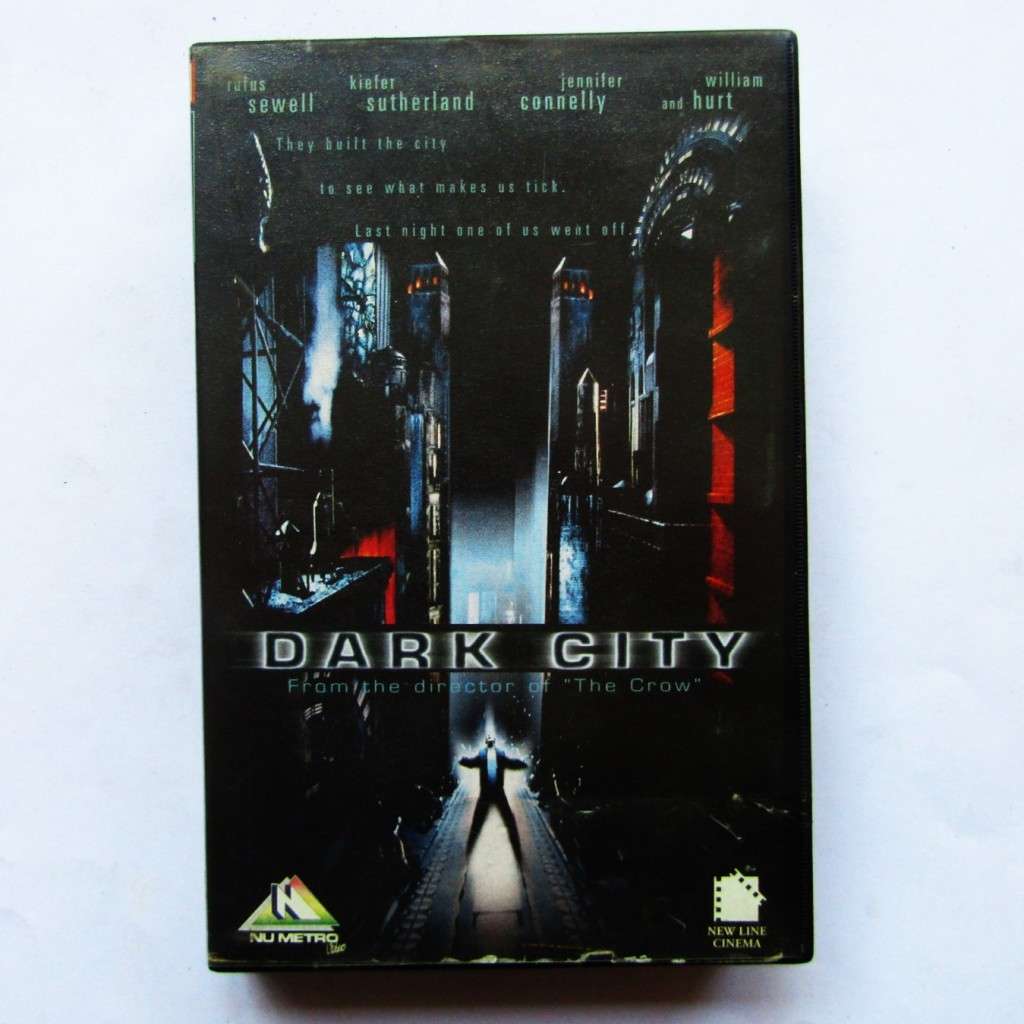 Dark City - Kiefer Sutherland - Movie VHS Tape (1998)