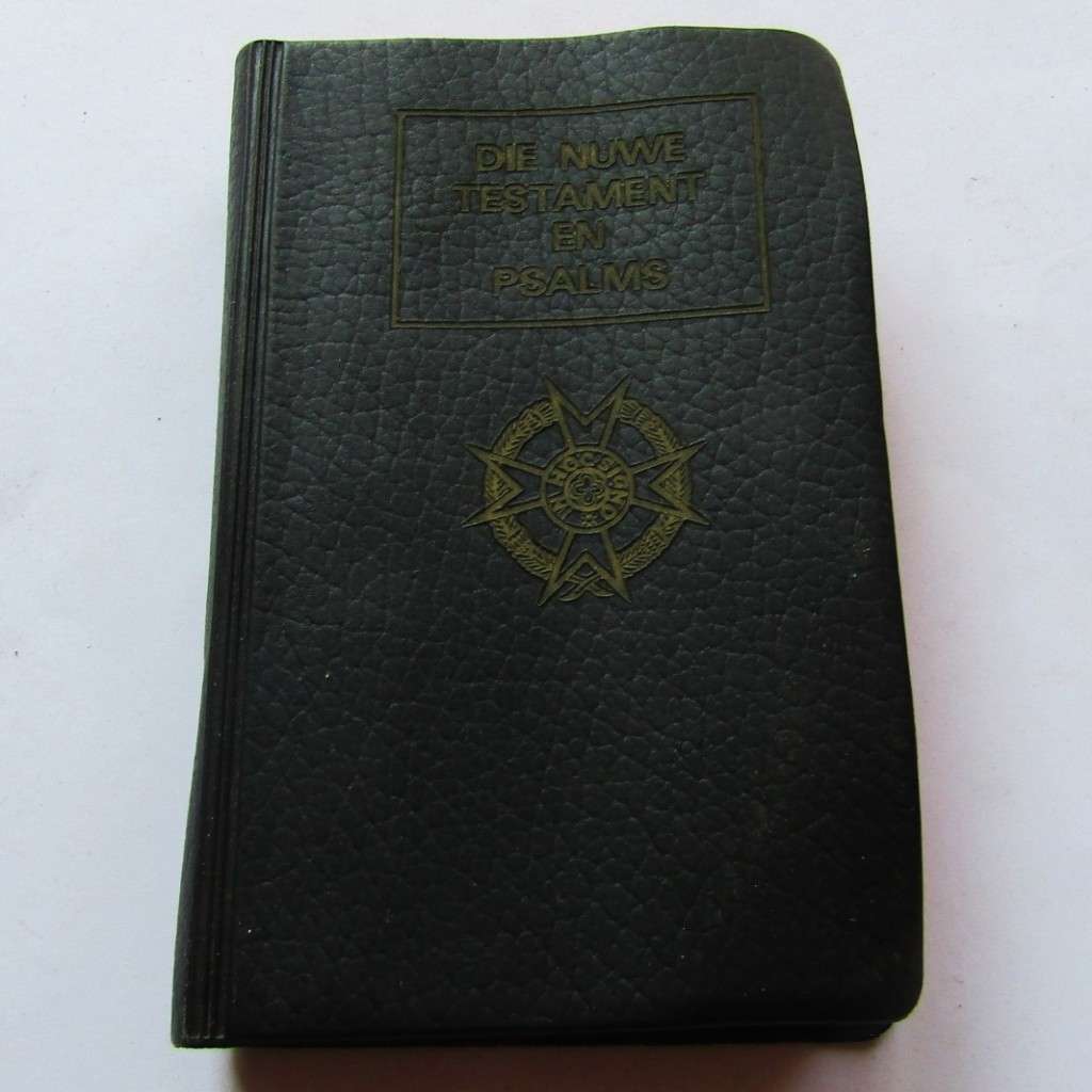 1977 SADF Afrikaans Pocket Bible
