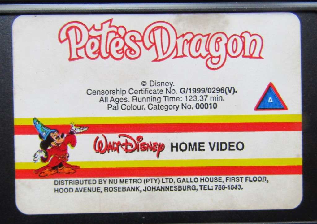 Pete's Dragon - Walt Disney - Movie VHS Tape (1999)