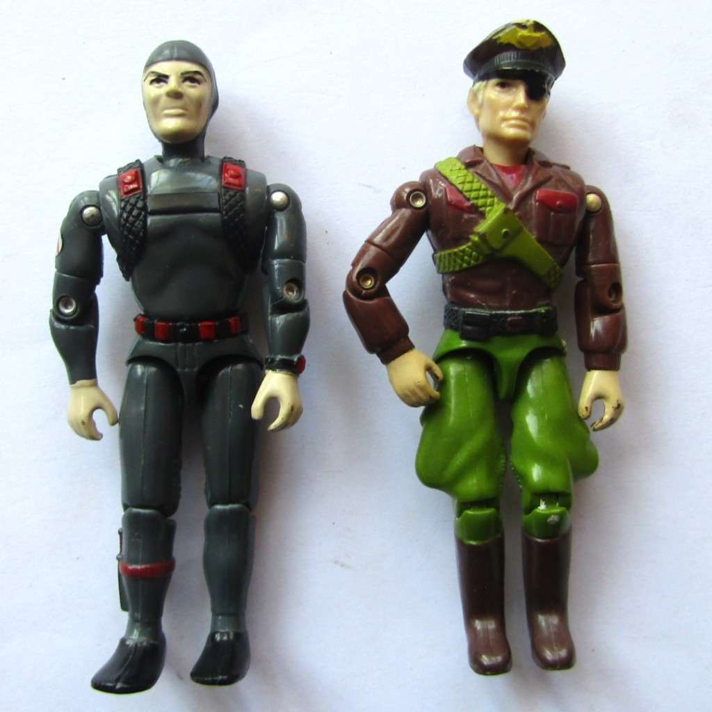 2 Old The Corps Action Figures