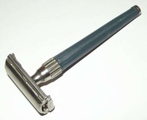 Vintage GILLETTE Blue Handle Adjustable Safety Razor