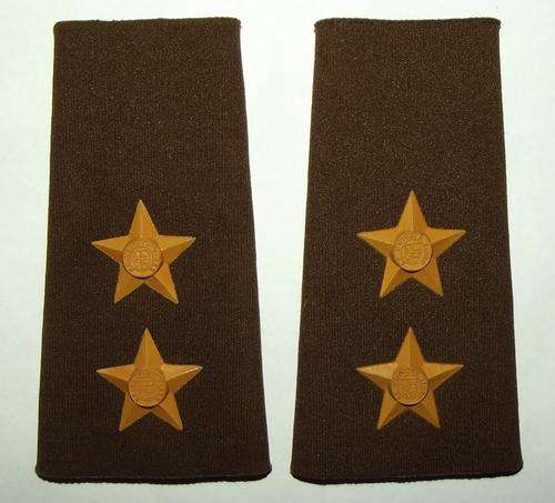 SADF Army Lieutenant Nutria Rubber Shoulder Ranks