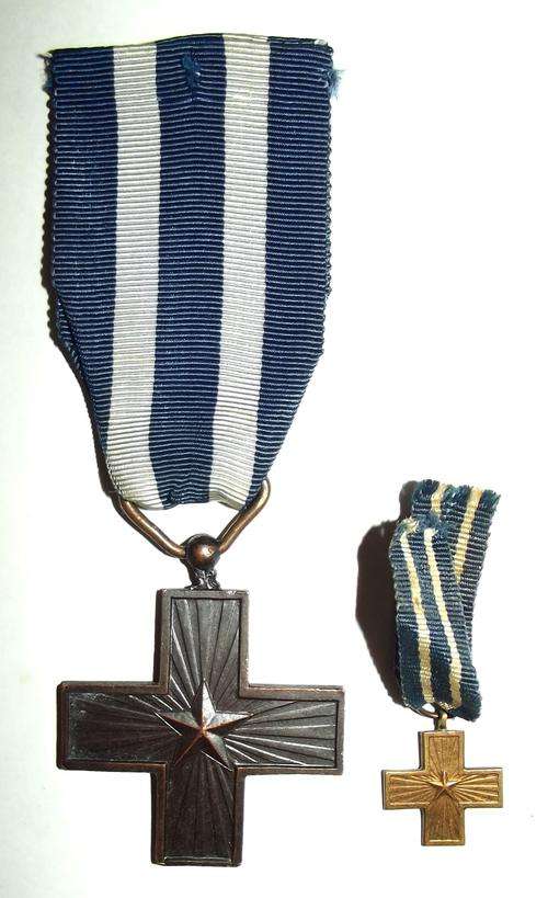 WW1 Italian War Cross + Miniature