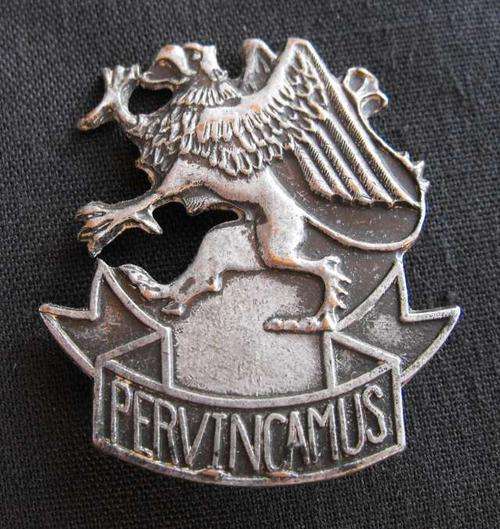 SADF 3 SA INFANTRY METAL CAP BADGE