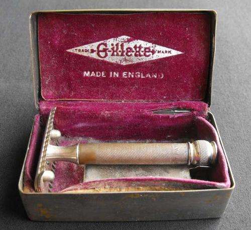 OLD GILLETTE SAFETY RAZOR IN METAL CASE