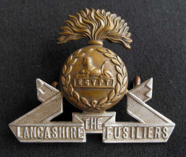 BOER WAR ERA THE LANCASHIRE FUSILIERS METAL CAP BADGE
