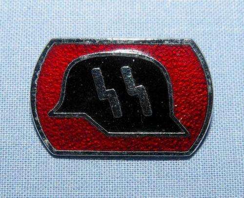 OLD GERMAN SS LAPEL PIN BADGE