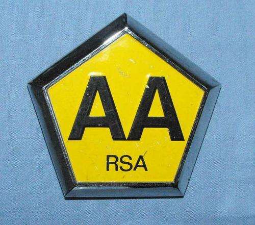 OLD RSA AA AUTOMOBILE ASSOCIATION CAR BADGE