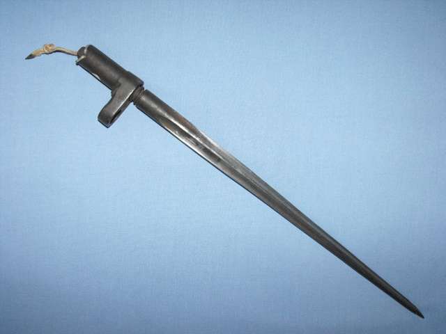 OLD CHINESE MILITARY BAYONET