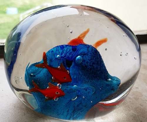 Delightful display pieces! 4 Vintage Paperweights. Stunning Colourful Murano