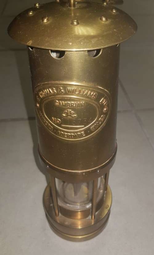 E. THOMAS & WILLIAMS LTD Cambrian No. 116734 Vintage Brass Miners Safety Lamp
