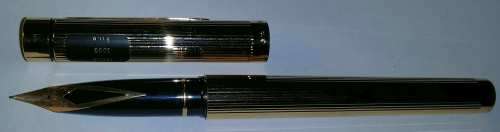 c1976- Sheaffer Targa 1005 -14K Gold nib Set-Fountain pen,clutch pencil & Ballpoint