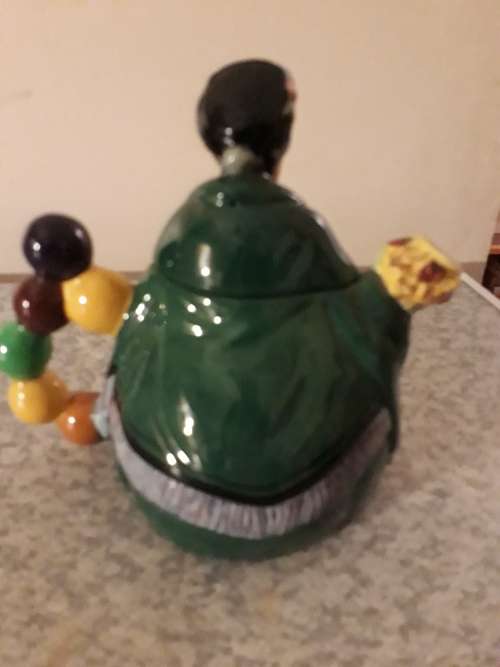 Reserved for TanMil8459 ROYAL DOULTON  **Teapot **- THE OLD BALLOON SELLER