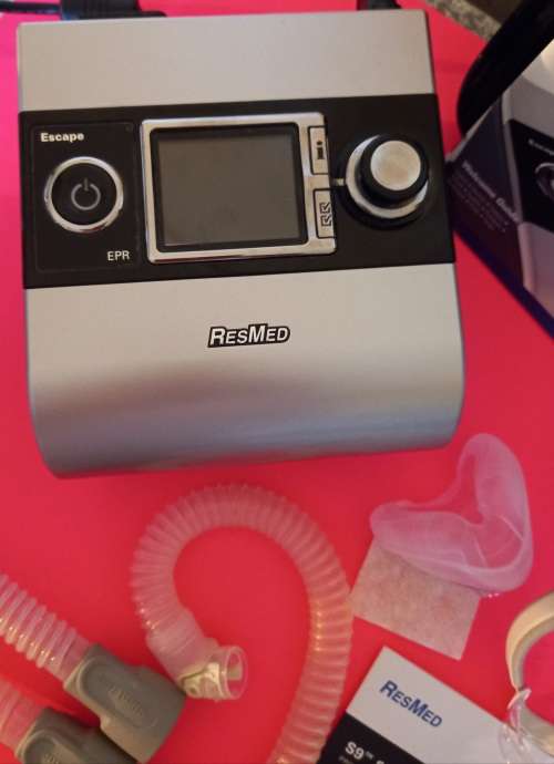 ResMed S9 Escape CPAP Sleep Apnea Machine