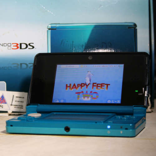 Nintendo 3DS + 4x 3ds Games