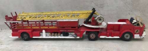 RARE CORGI MAJOR TOYS : AERIAL RESCUE TRACTOR / FIRE TRUCK