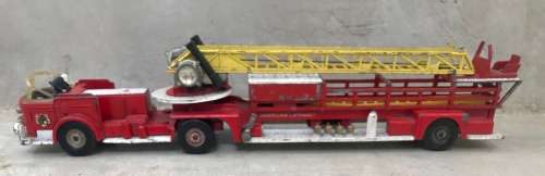 RARE CORGI MAJOR TOYS : AERIAL RESCUE TRACTOR / FIRE TRUCK