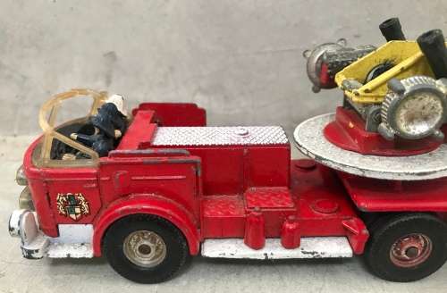 RARE CORGI MAJOR TOYS : AERIAL RESCUE TRACTOR / FIRE TRUCK