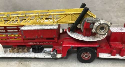 RARE CORGI MAJOR TOYS : AERIAL RESCUE TRACTOR / FIRE TRUCK