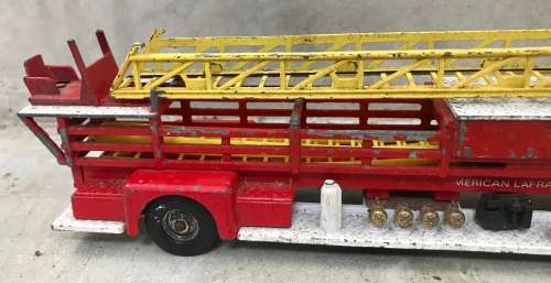 RARE CORGI MAJOR TOYS : AERIAL RESCUE TRACTOR / FIRE TRUCK