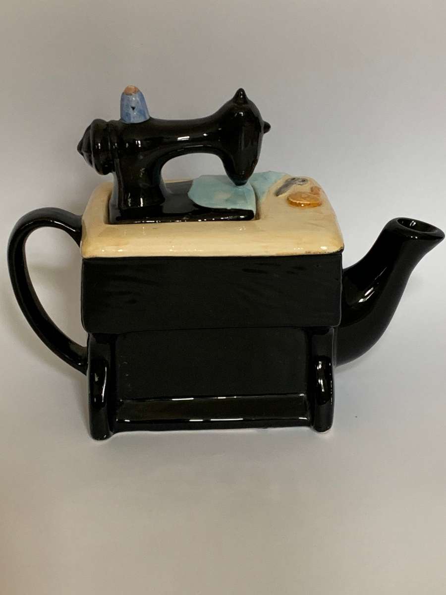 SEWING MACHINE TEAPOT