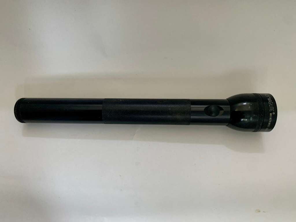 MAG-LITE 4 D original
