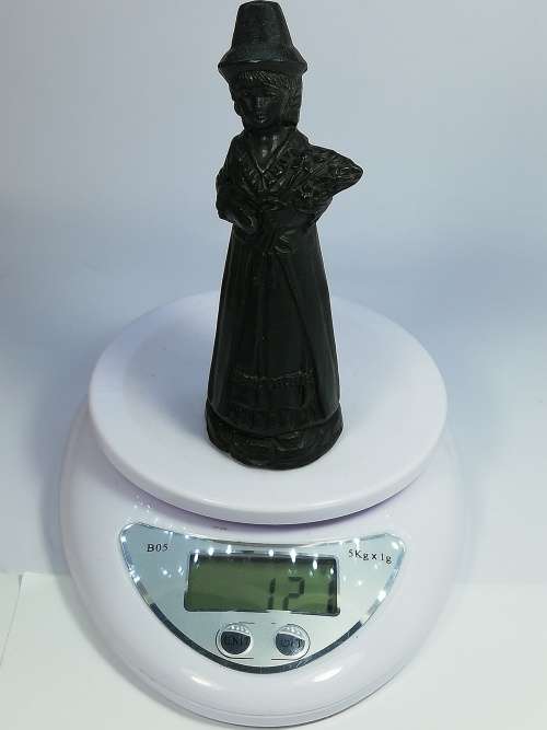 Welsh Maiden Flower Seller Figurine - Handcrafted moulding from Welsh Slate