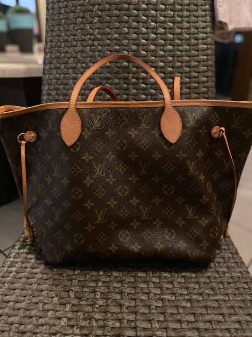 Louis Vuitton Neverfull PM