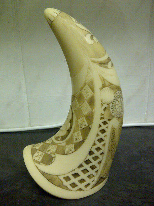 HIGHLY DESIRABLE JOHN BICCARD FIGURINE