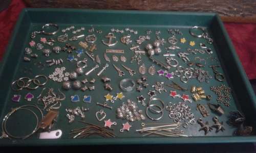 assorted  metal mix(80pkt for all on photo)