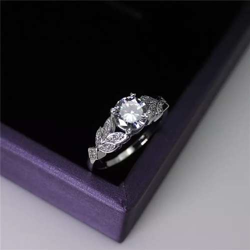 Stunning.. S925 cz engagement ring size 8