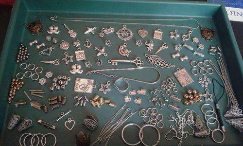 Metal mix with snake chain and bracelet(70pkts for all on photo)