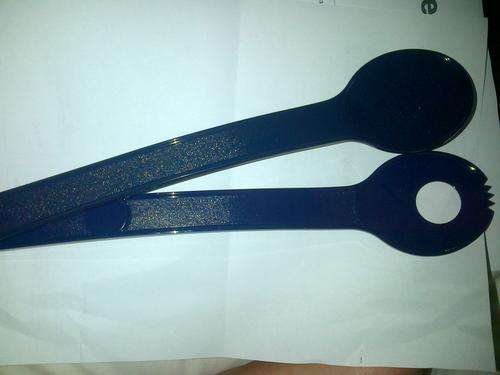 TUPPERWARE salad serving utensils