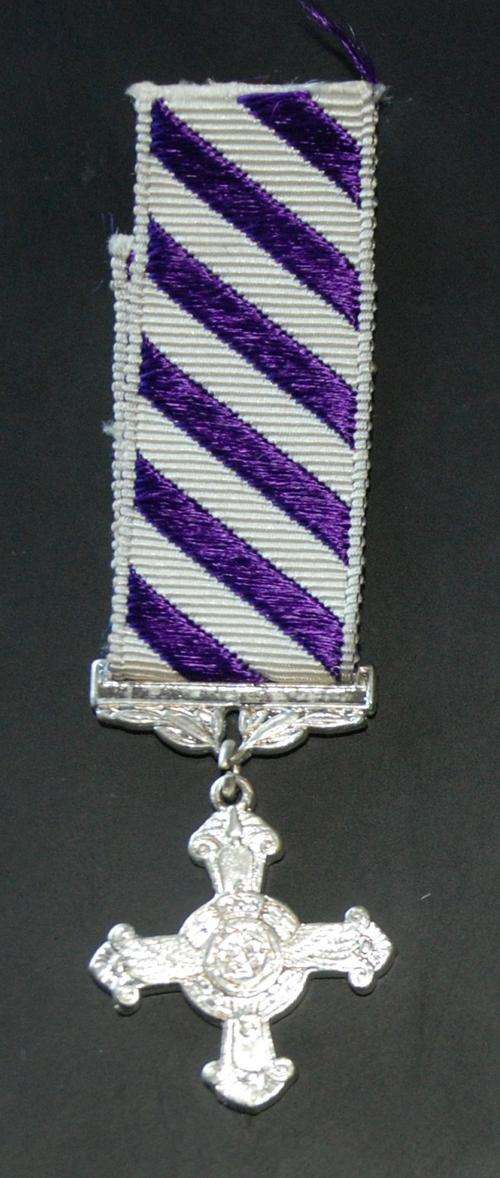 Distinguished Flying Cross Miniature Medal