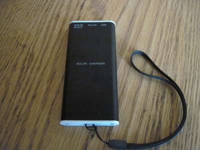 Solar cellphone/Ipod charger- Black