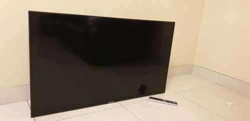 55 Inch Hisense LED Tv Excellent Condition