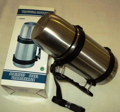 Stainless Steel Vacuum Bottle / Flask (0,5L)
