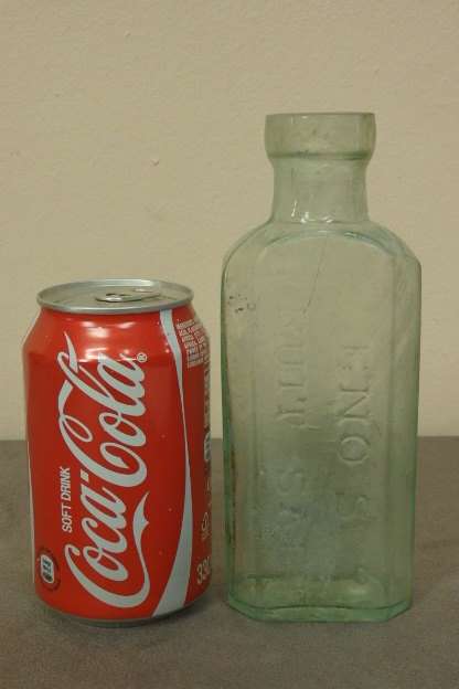 AN AWESOME ANTIQUE (c1890's) BRITISH MADE "ENO'S FRUIT SALTS" GREEN-GLASS BOTTLE