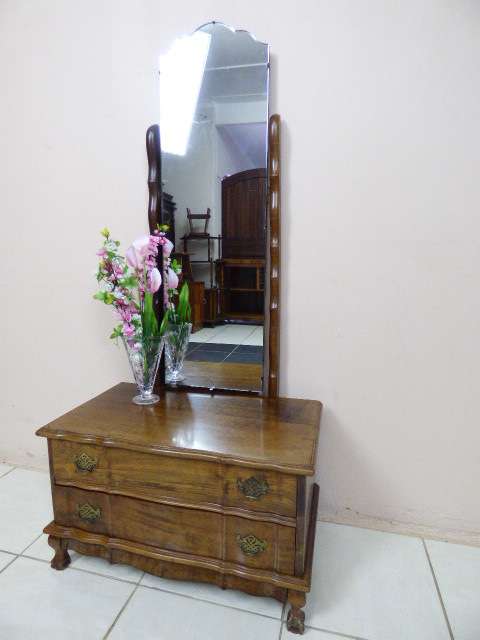 A GORGEOUS IMBUIA DRESSING TABLE WITH 2 DRAWERS AND A LONG SWIVEL MIRROR. STUNNING!!!