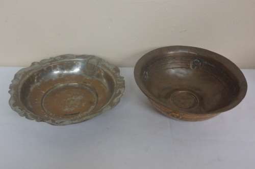 TWO AMAZING ANTIQUE COPPER BOWLS WITH LOADS OF CHARM AND CHARACTER