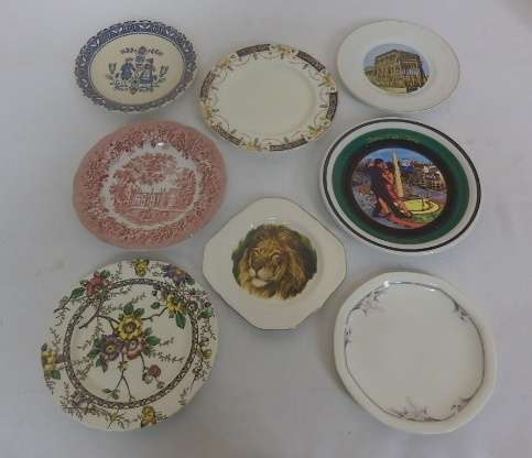 A GORGEOUS COLLECTION OF 8x PORCELAIN COLLECTIBLE WALL PLATES INCLUDING ROYAL DOULTON bid/plate