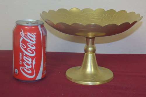 A WONDERFUL SOLID BRASS "STEMMED" BOWL WITH GORGEOUS ENGRAVED DETAILING