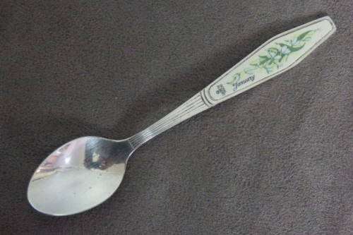 AN AWESOME VINTAGE ROYAL ALBERT SILVER PLATED "BIRTHDAY MONTH" SERIES TEASPOON